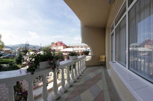 Pensiunea Boema Piatra Neamt Exterior photo